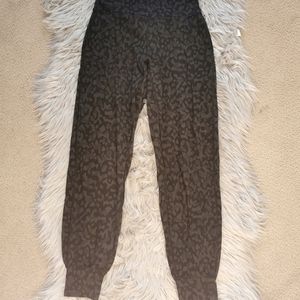 lululemon Align Jogger legging animal print sz 4